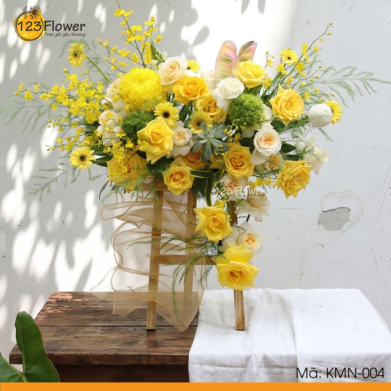 KMN-004 | Kệ hoa mini 4
