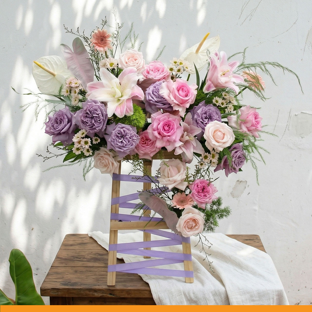 KMN-005 | Kệ hoa mini 5